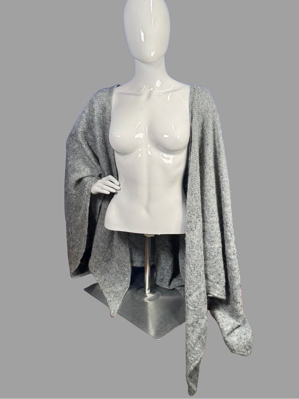 Cozy Women's Light Gray Shawl